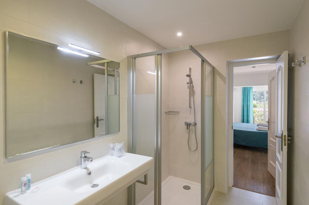 Lili Apartments Port De Soller Room photo